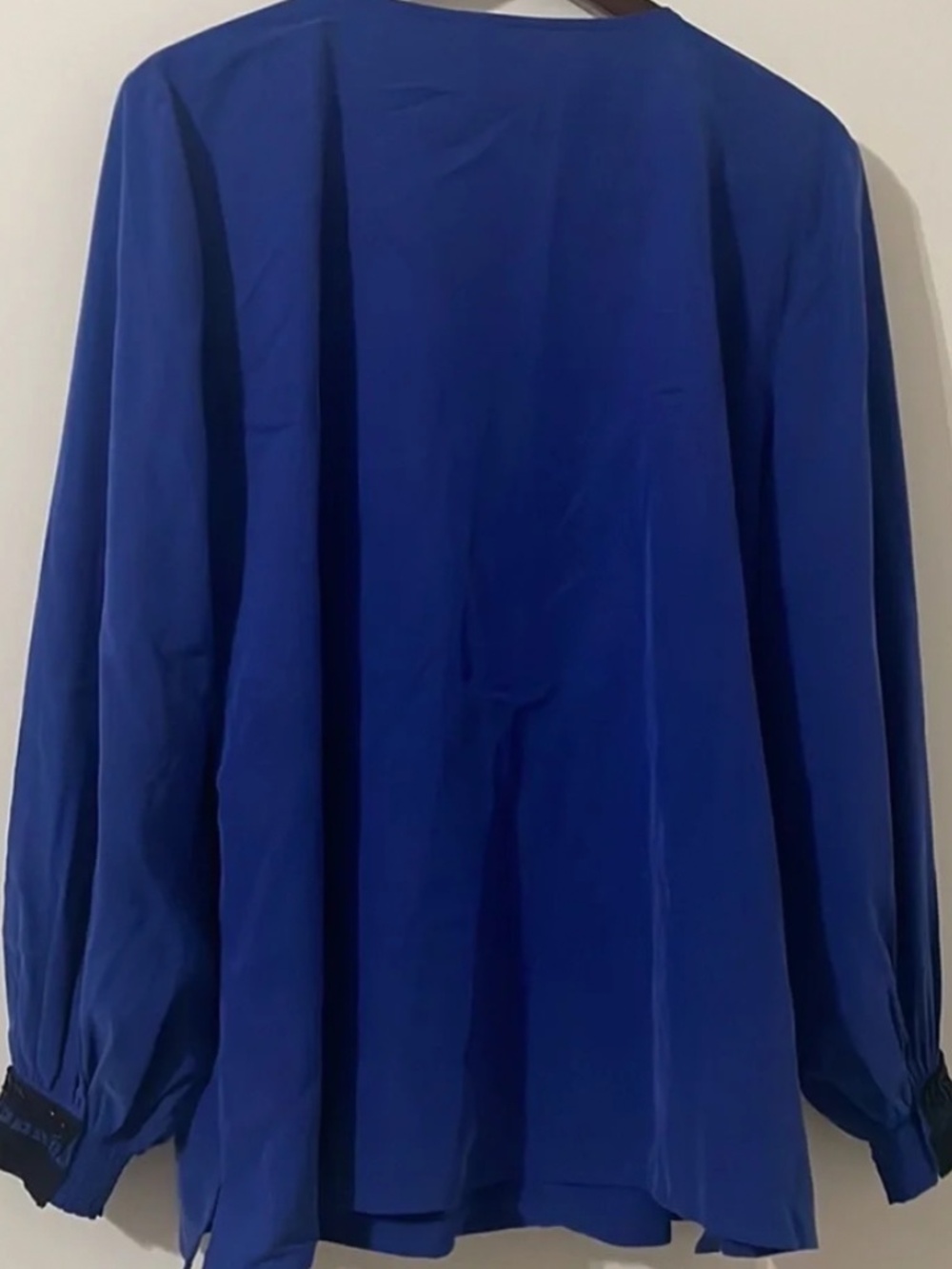 Chico’s Embellished Colorclock Top in Cobalt Combo Sz M EUC $109R - Picture 11 of 13